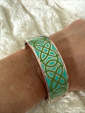 Stella & Dot Turquoise and Gold Celtic Enamel Bangle Bracelet